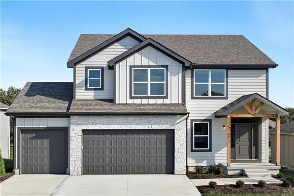 $459,900 | 2332 Northeast Andromada Court, Blue Springs, MO 64029