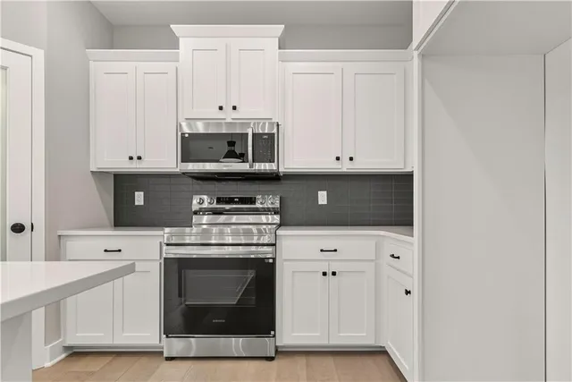 $459,900 | 2332 Northeast Andromada Court, Blue Springs, MO 64029