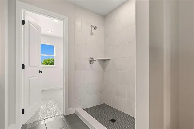 $459,900 | 2332 Northeast Andromada Court, Blue Springs, MO 64029