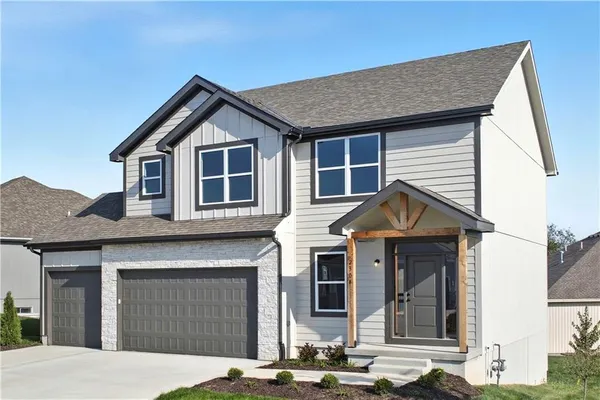 $459,900 | 2332 Northeast Andromada Court, Blue Springs, MO 64029