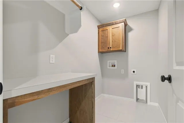 $459,900 | 2332 Northeast Andromada Court, Blue Springs, MO 64029