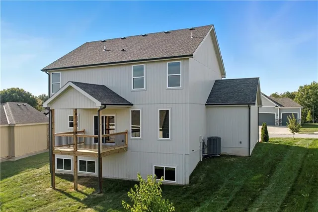 $459,900 | 2332 Northeast Andromada Court, Blue Springs, MO 64029