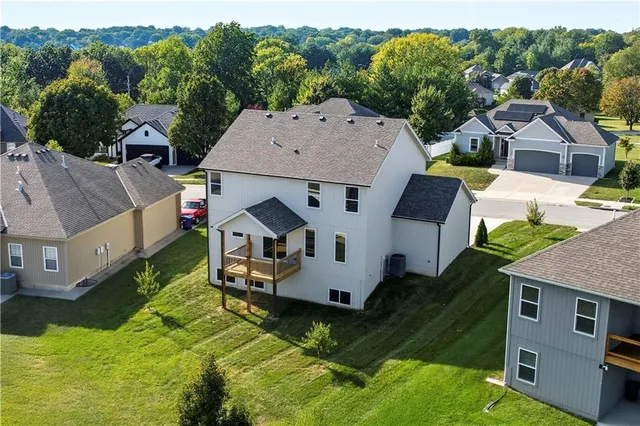 $459,900 | 2332 Northeast Andromada Court, Blue Springs, MO 64029