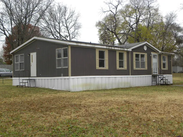 $60,000 | 300 Water Street, Severy, KS 67137