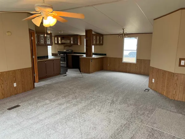 $60,000 | 300 Water Street, Severy, KS 67137