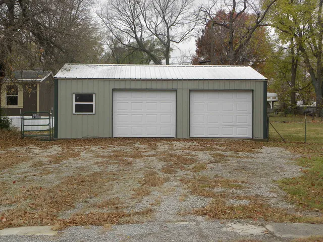 $60,000 | 300 Water Street, Severy, KS 67137