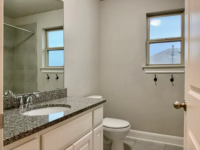 $2,650 | 2731 Enza Court, Round Rock, TX 78665