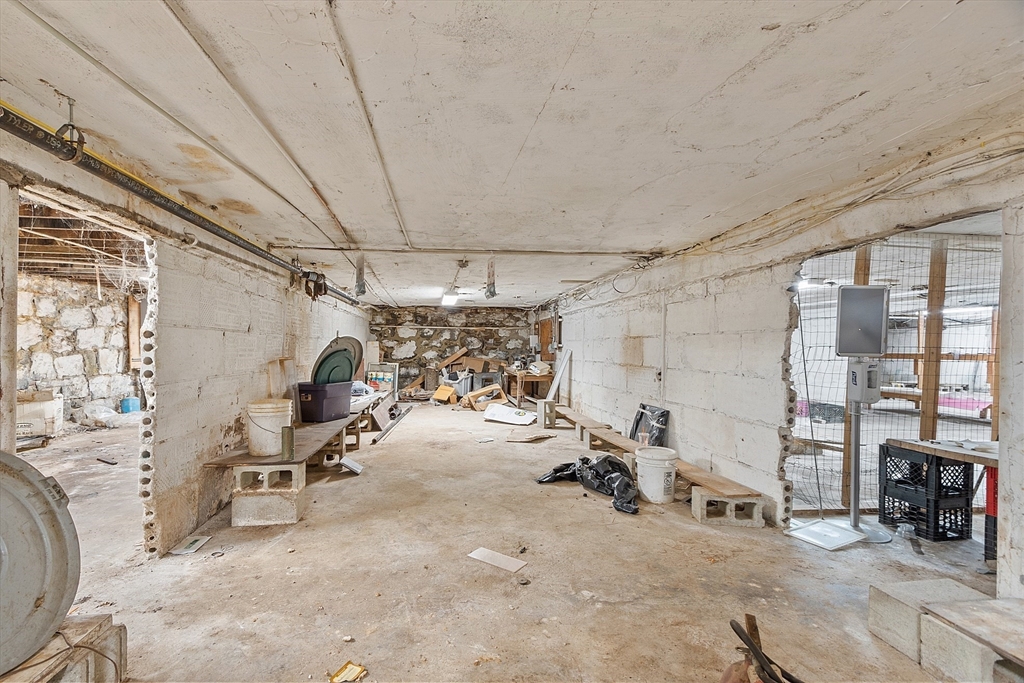 258-270 K Street Boston, MA 02127 - Photo 16 of 41