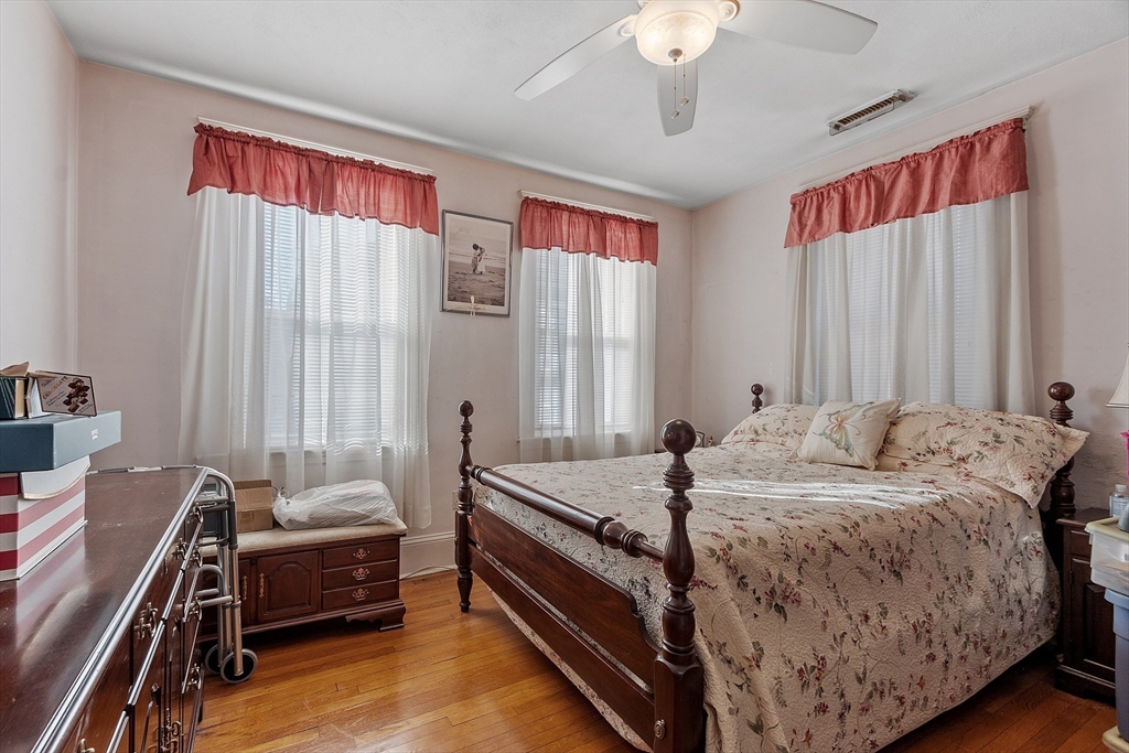 258-270 K Street Boston, MA 02127 - Photo 26 of 41