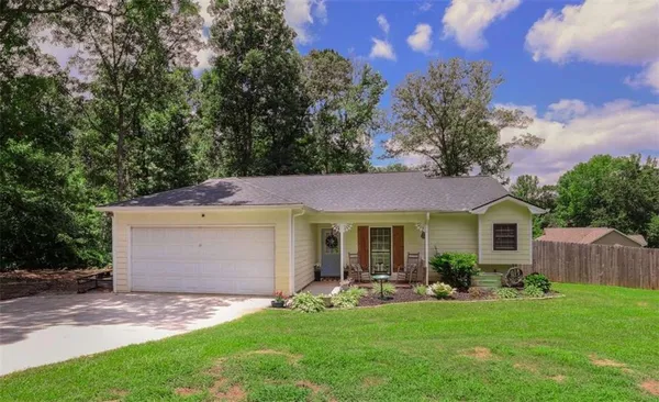 $319,000 | 205 Wagon Wheel Trail, Senoia, GA 30276
