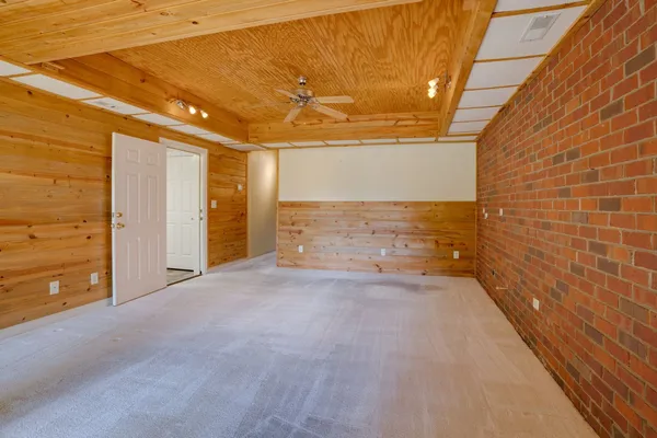 $799,900 | 735 Keytown Road, Portland, TN 37148