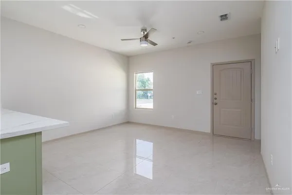 $1,450 | 2114 Galveston Avenue, Unit 2, McAllen, TX 78501