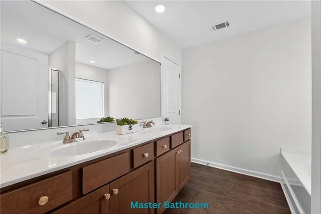 $2,300 | 233 Bloomfield Circle, Canton, GA 30114