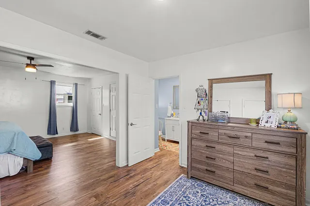 $299,999 | 443 East Reunion Street, Fairfield, TX 75840