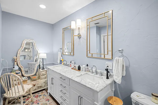 $299,999 | 443 East Reunion Street, Fairfield, TX 75840