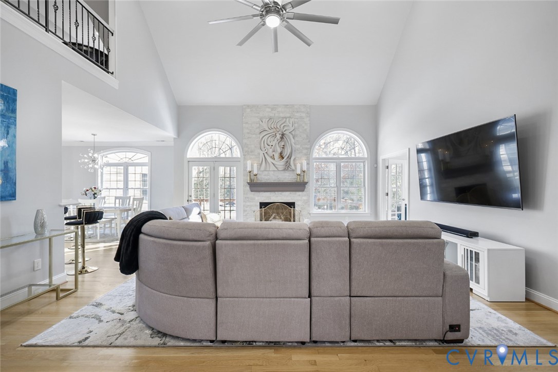 8901 First Branch Lane Chesterfield, VA 23838 - Photo 5 of 38 The two-story family room is filled with natural l