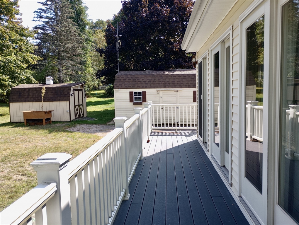 31 Edward Lane Barre, MA 01005 - Photo 10 of 27