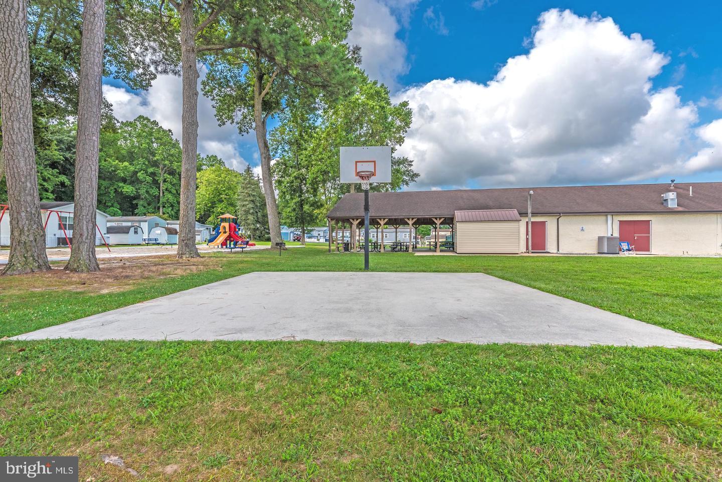 360 Timberline Circle Berlin, MD 21811 - Photo 36 of 37 Basketball Court.
