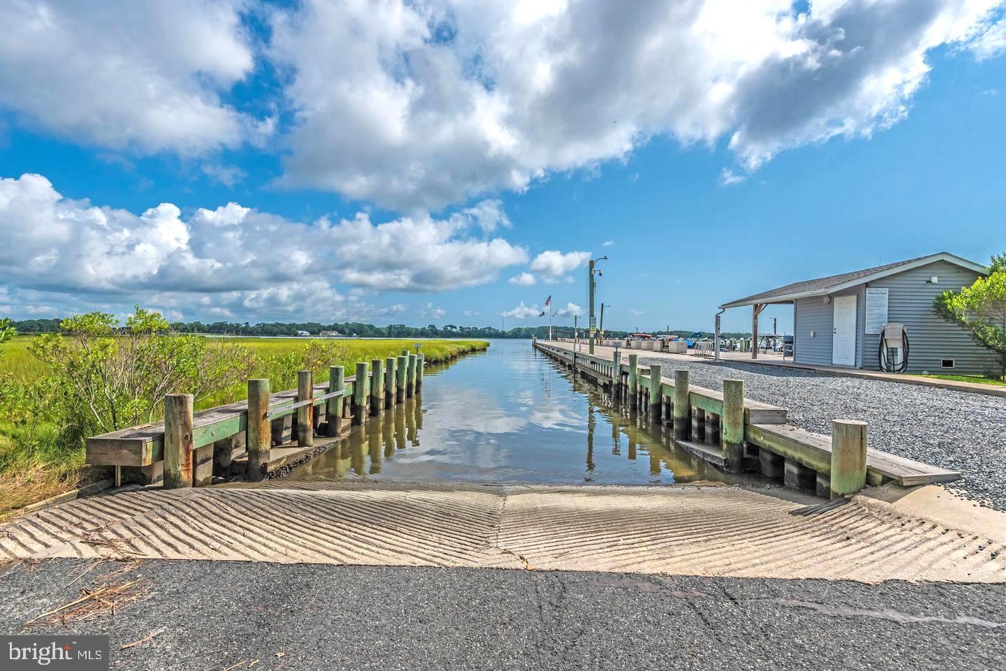 360 Timberline Circle Berlin, MD 21811 - Photo 8 of 37 Community Boat ramp!