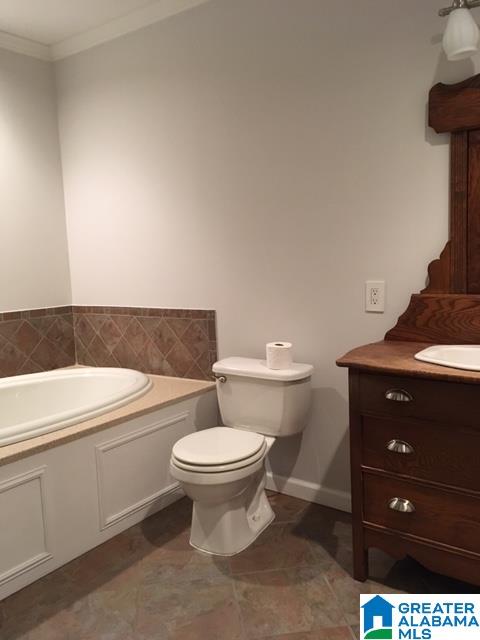 2204 Chapel Hill Road Birmingham, AL 35216 - Photo 11 of 14