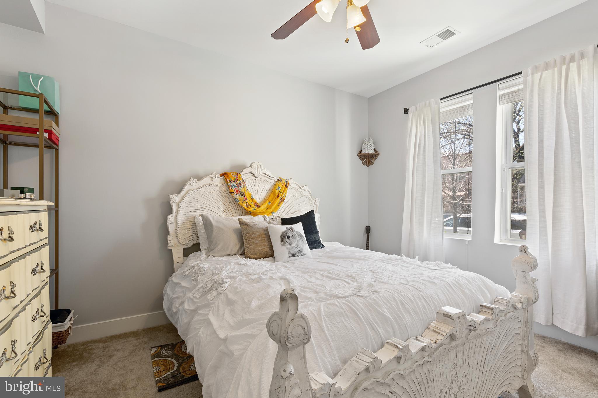 2 17th Street Southeast, Unit 108 Washington, DC 20003 - Photo 14 of 27