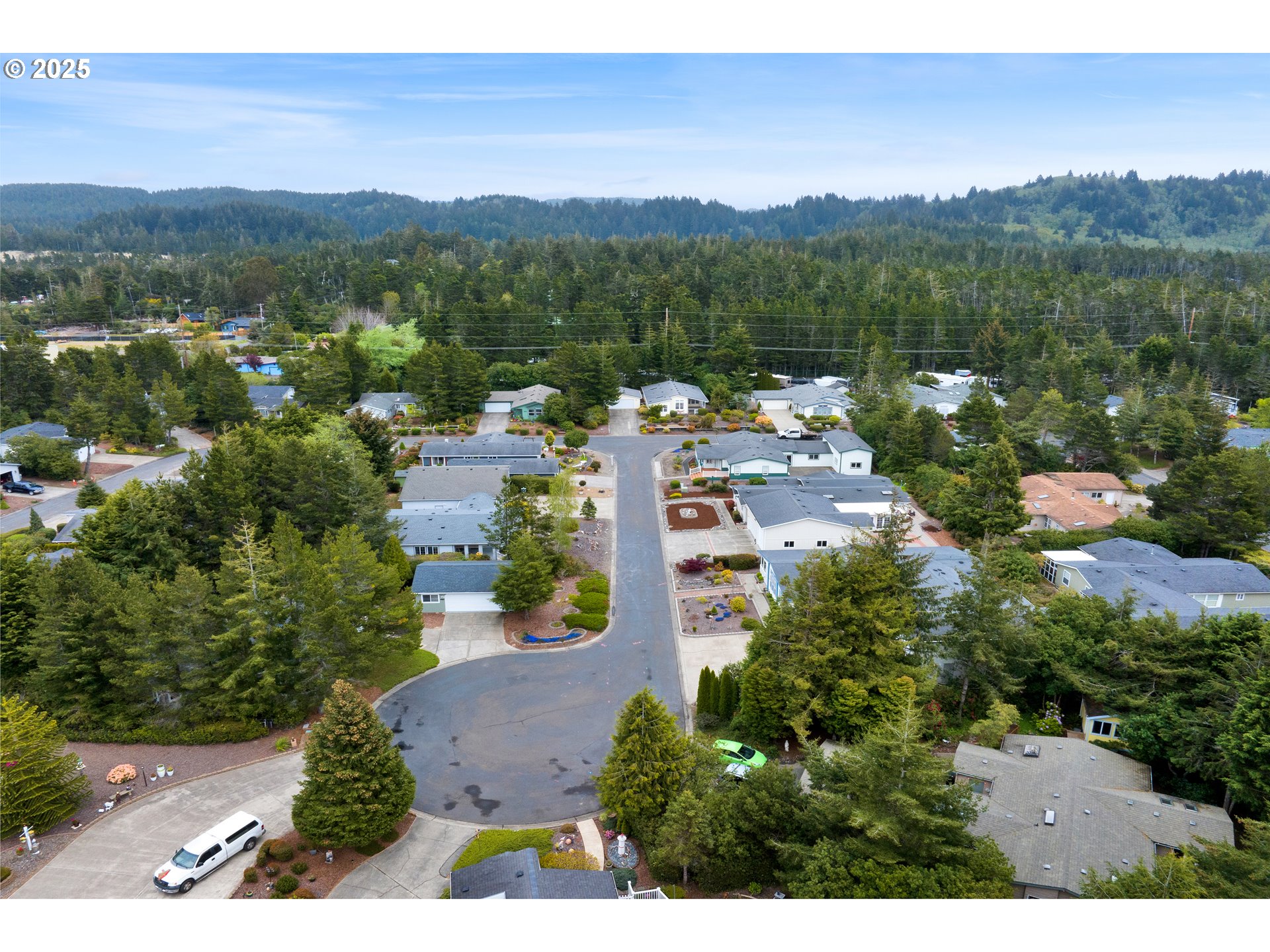 415 Sherwood Loop Florence, OR 97439 - Photo 3 of 41 Gallery Image 3
