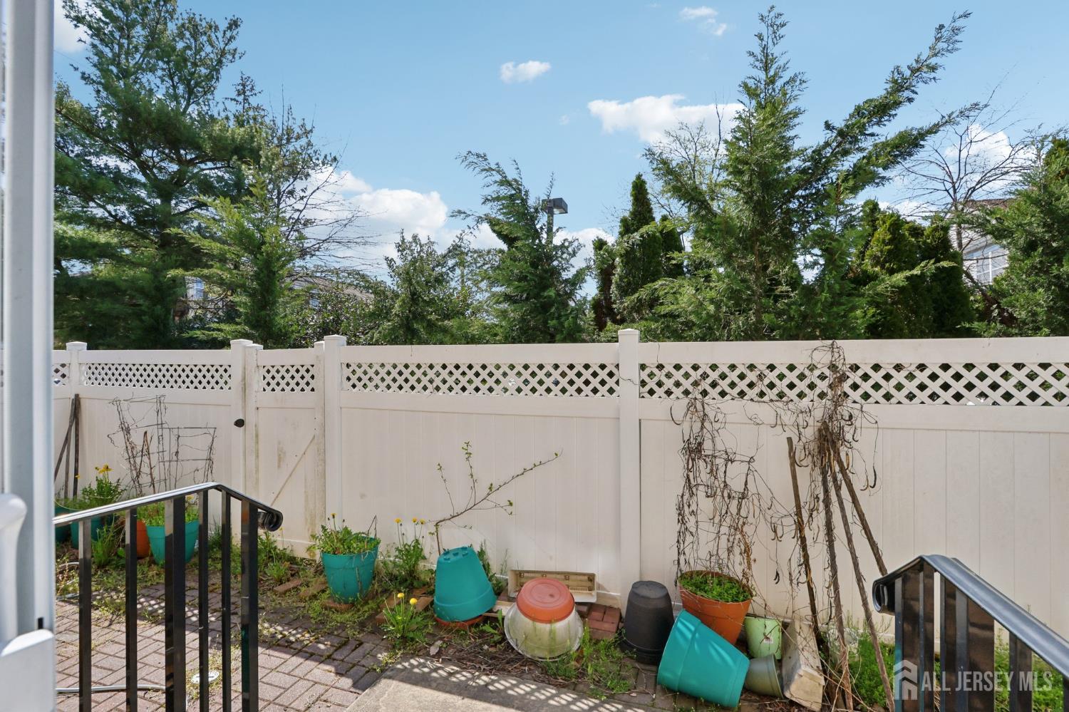 32 Cinder Road, Unit 3 Edison, NJ 08820 - Photo 36 of 39