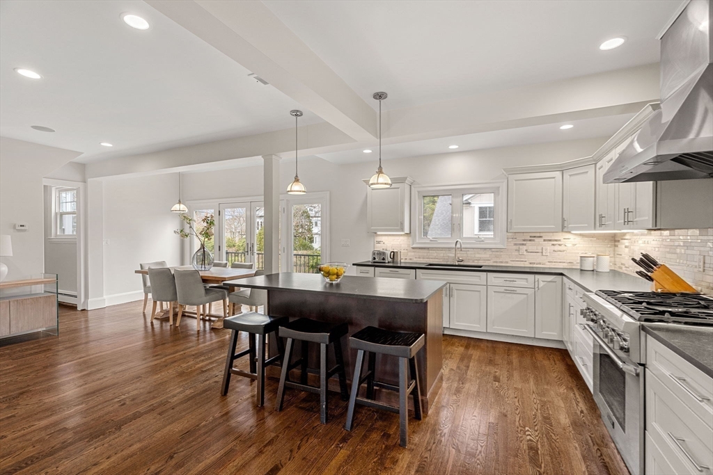 33 Berkeley Street Newton, MA 02465 - Photo 11 of 41