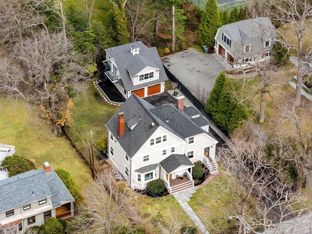 33 Berkeley Street Newton, MA 02465 - Photo 3 of 41