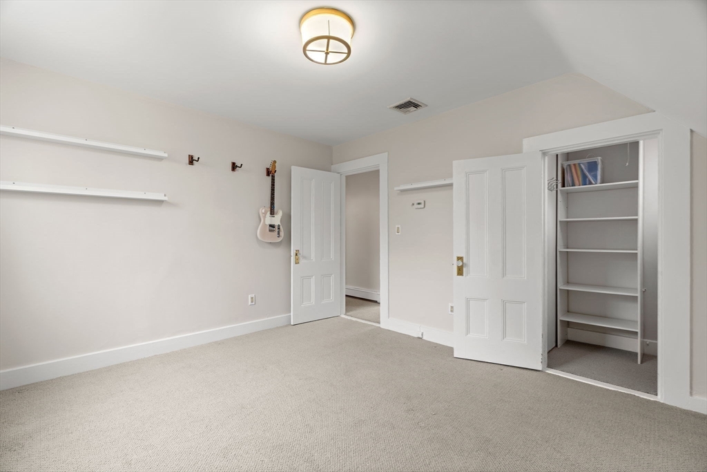 33 Berkeley Street Newton, MA 02465 - Photo 31 of 41