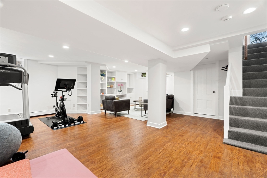 33 Berkeley Street Newton, MA 02465 - Photo 32 of 41