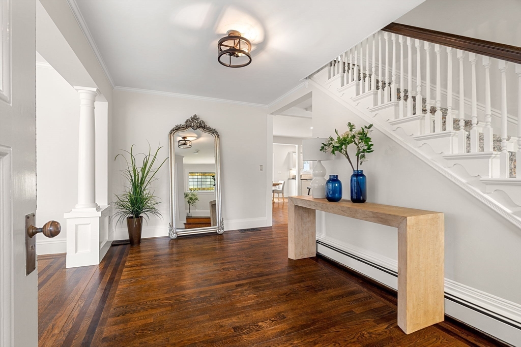 33 Berkeley Street Newton, MA 02465 - Photo 4 of 41