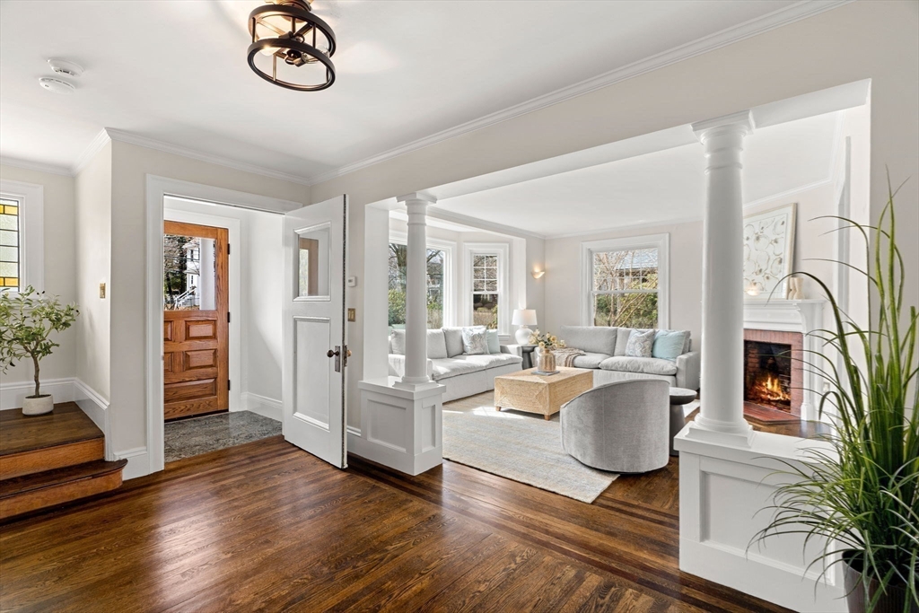 33 Berkeley Street Newton, MA 02465 - Photo 5 of 41