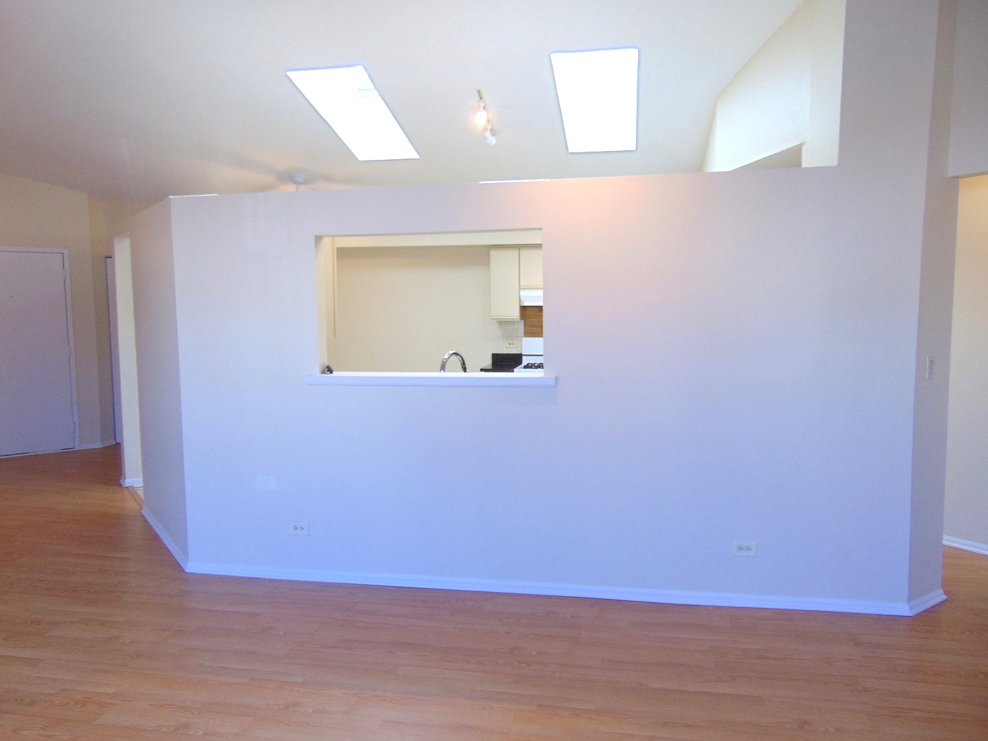 1662 Commodore Court, Unit 2 Schaumburg, IL 60193 - Photo 11 of 26 a view of an empty room