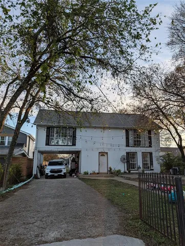 $320,000 | 4838 Wisteria Street, Dallas, TX 75211