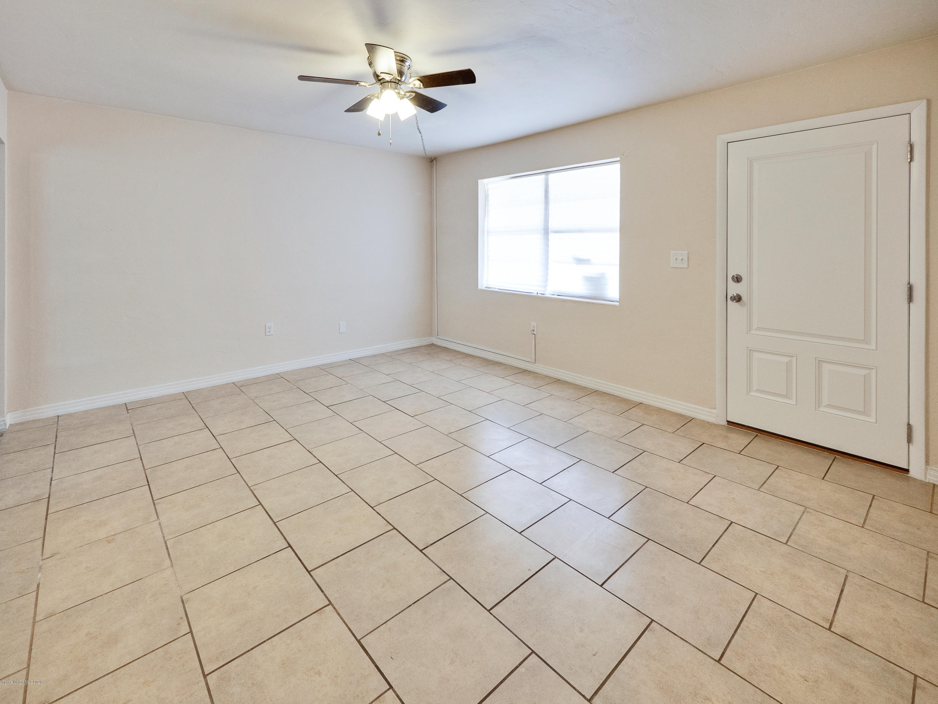 1051 Olive Street Cocoa, FL 32922 - Photo 8 of 14 P1210668