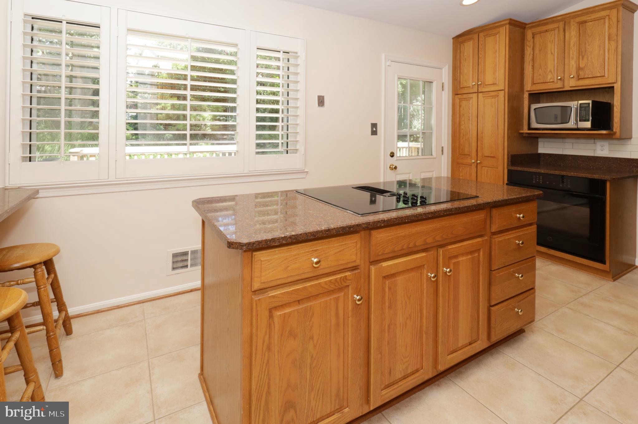 9063 Brook Ford Road Burke, VA 22015 - Photo 11 of 55