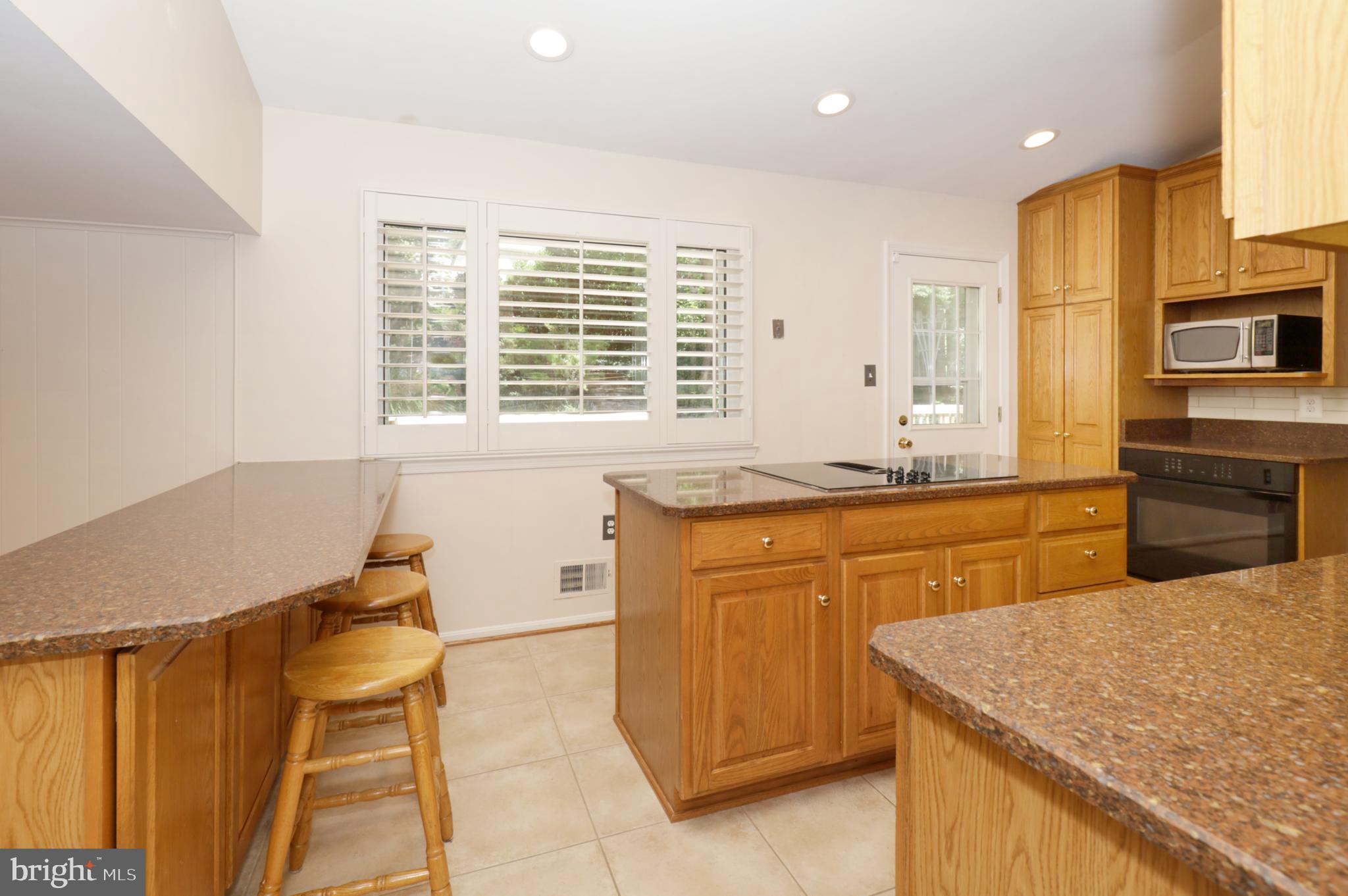 9063 Brook Ford Road Burke, VA 22015 - Photo 12 of 55