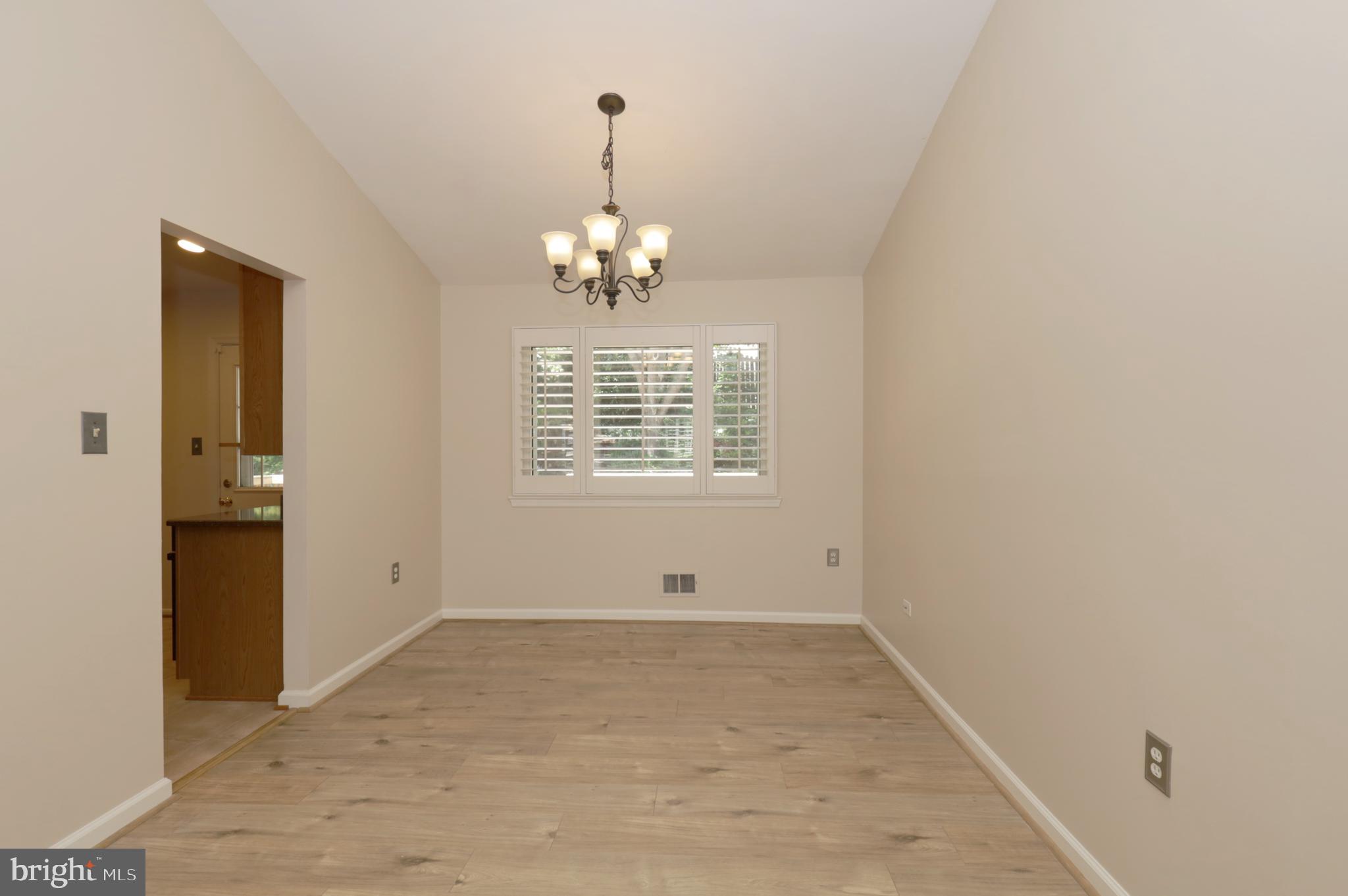 9063 Brook Ford Road Burke, VA 22015 - Photo 21 of 55