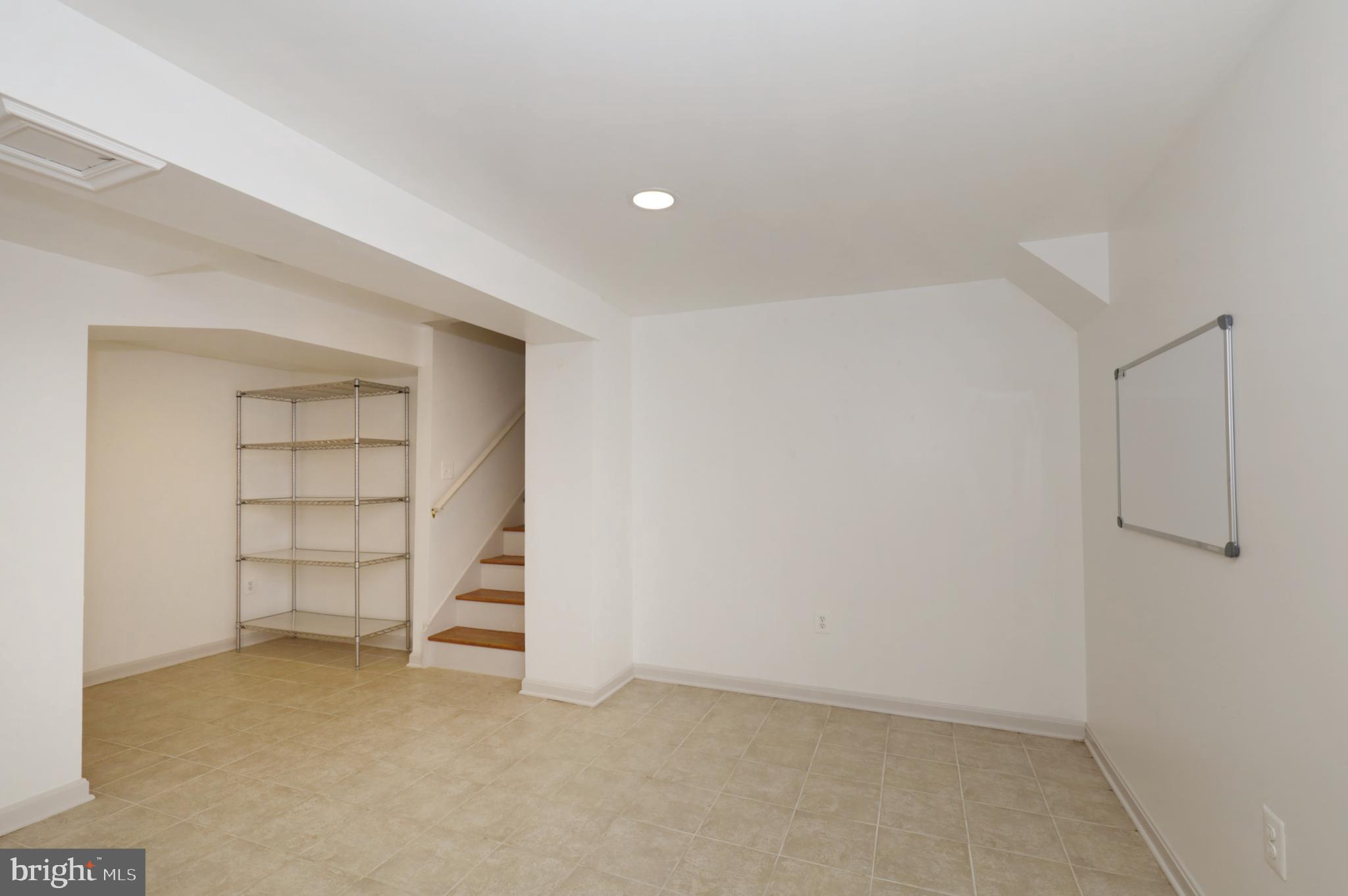 9063 Brook Ford Road Burke, VA 22015 - Photo 41 of 55