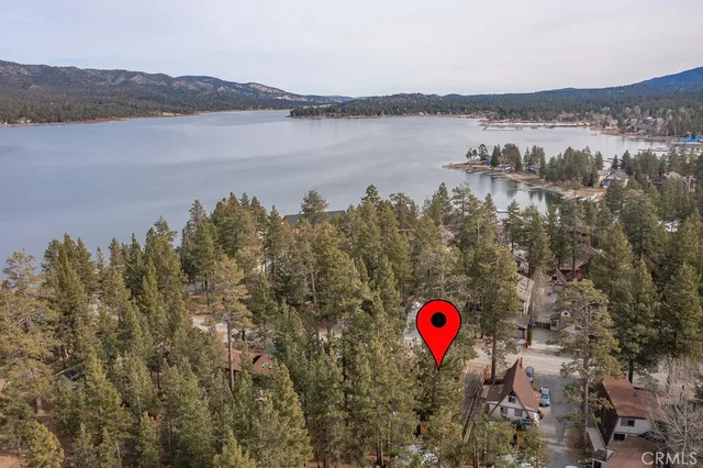 $699,999 | 332 Vista Big Bear Lake, Big Bear Lake, CA 92315