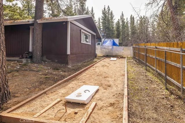 $699,999 | 332 Vista Big Bear Lake, Big Bear Lake, CA 92315