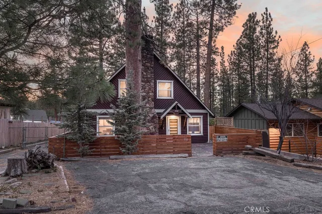$699,999 | 332 Vista Big Bear Lake, Big Bear Lake, CA 92315
