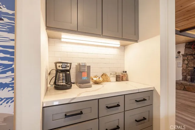 $699,999 | 332 Vista Big Bear Lake, Big Bear Lake, CA 92315