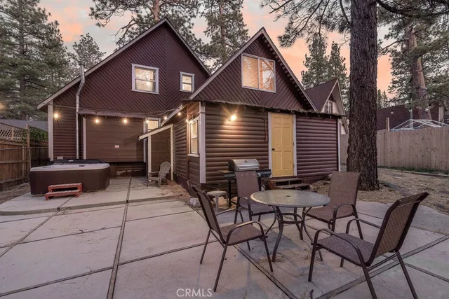 $699,999 | 332 Vista Big Bear Lake, Big Bear Lake, CA 92315