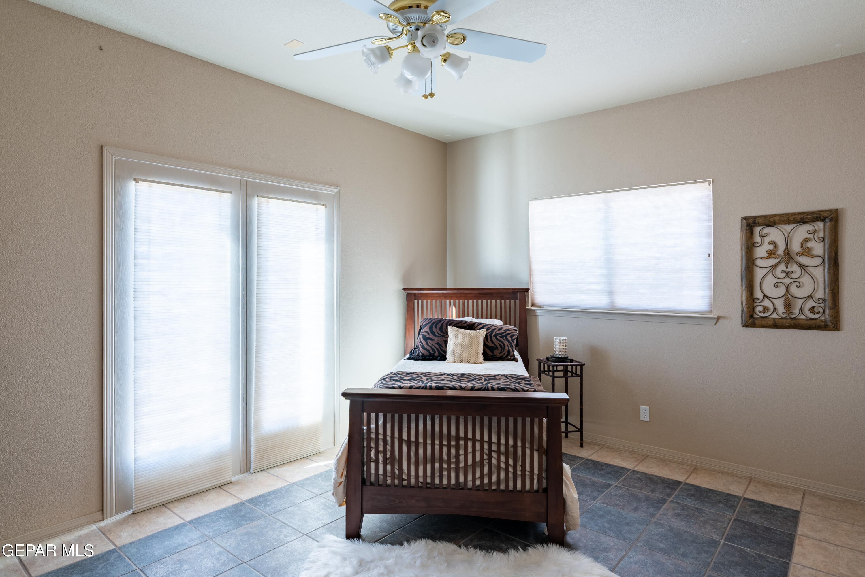 6701 Pearl Ridge Drive El Paso, TX 79912 - Photo 17 of 32 Pearl Ridge 6701-18