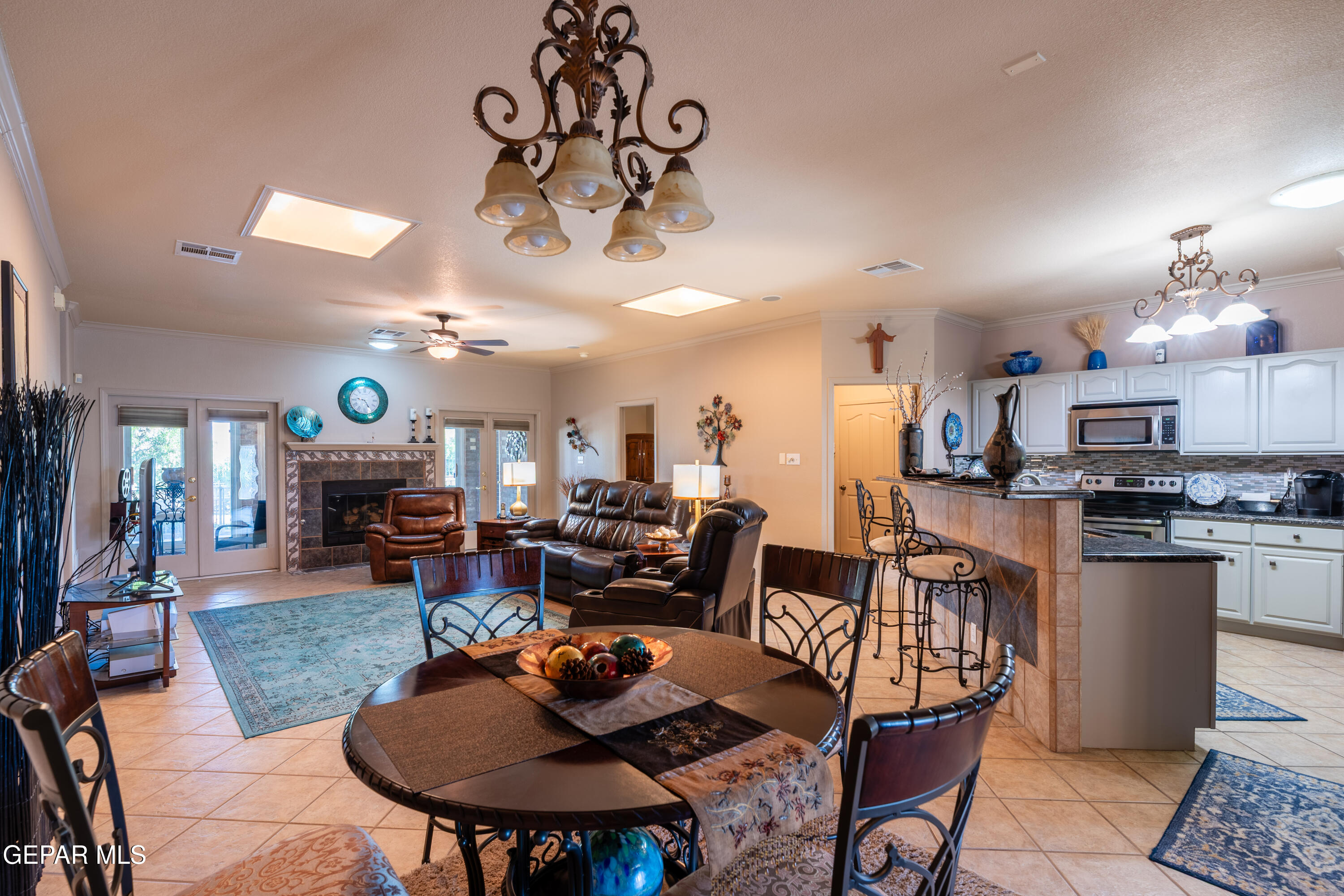 6701 Pearl Ridge Drive El Paso, TX 79912 - Photo 9 of 32 Pearl Ridge 6701-8