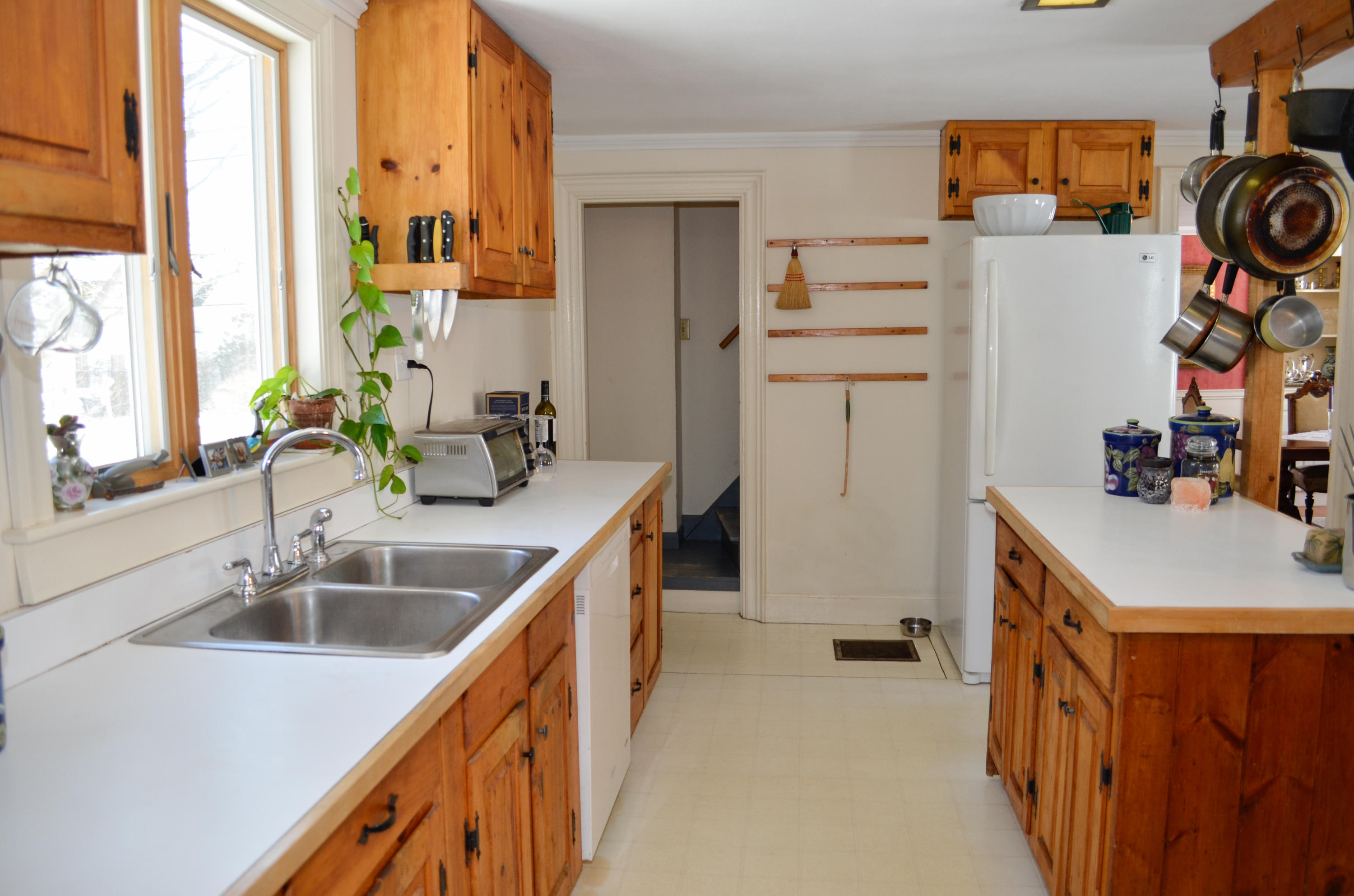 1030 Main Street Bangor, ME 04401 - Photo 12 of 27 Kitchen
