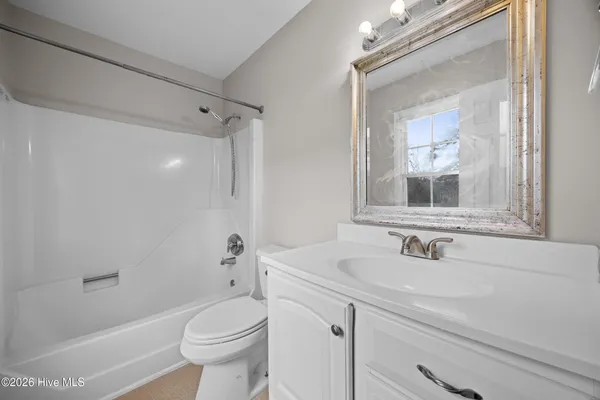 $1,900 | 4905 Pompano Court, Wilmington, NC 28403