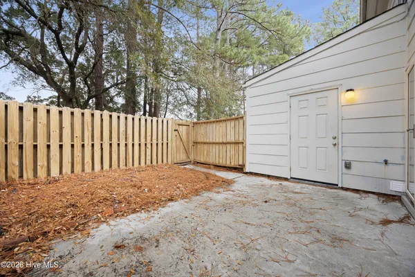 $1,900 | 4905 Pompano Court, Wilmington, NC 28403